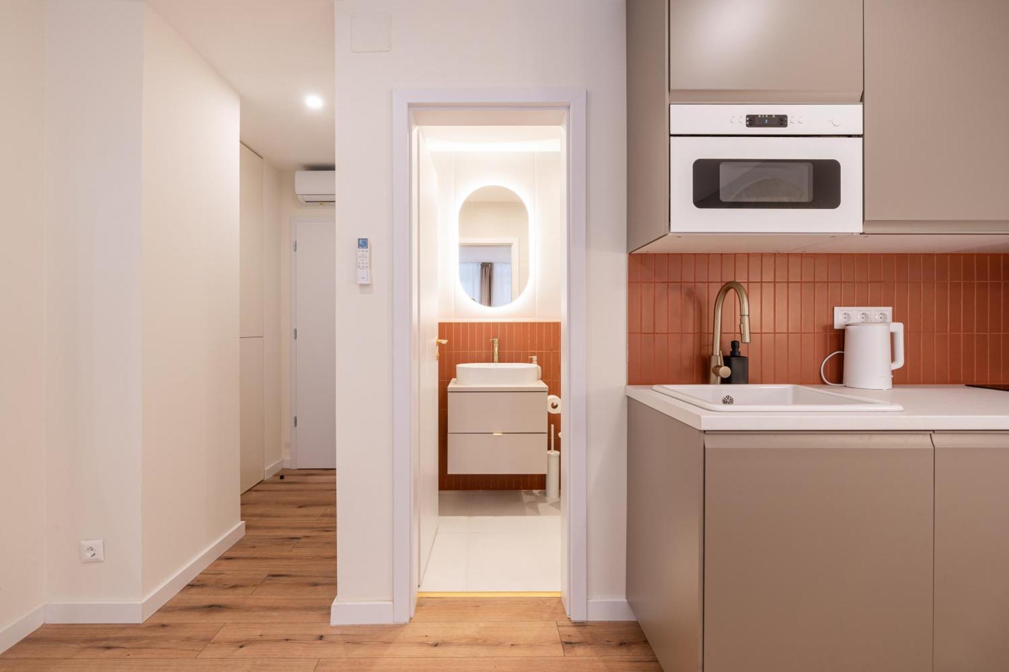Asboth Boutique Suites, Location By Bqa Apartment *
